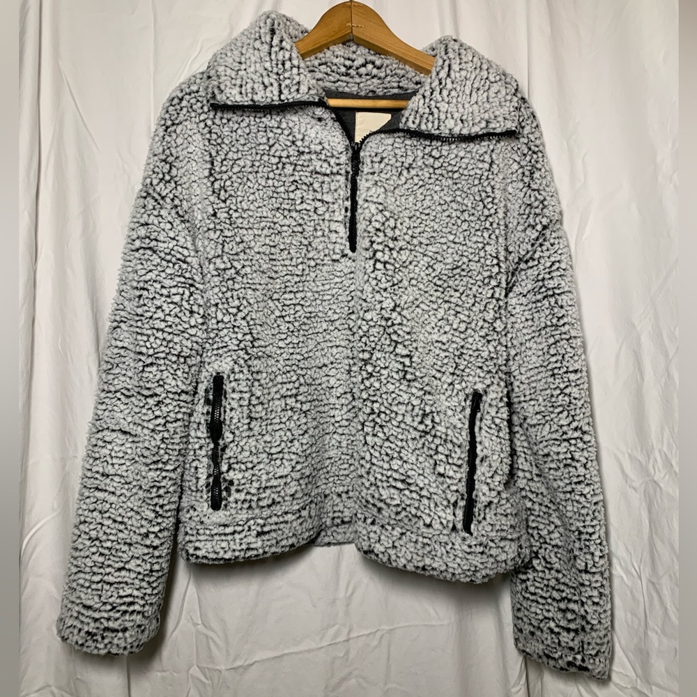 Thread & Supply Thick Sherpa Pullover, Warm and Cozy!